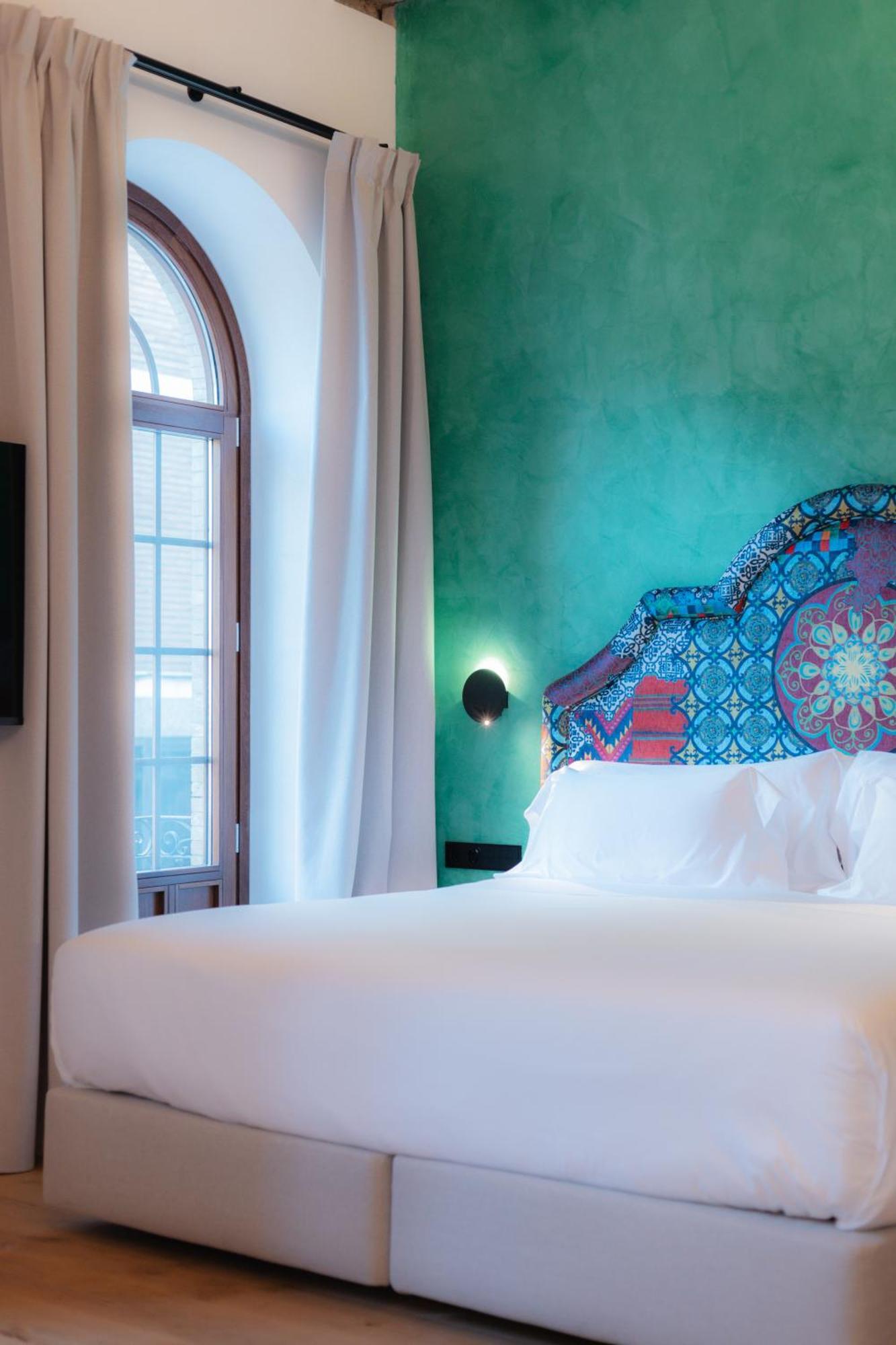 Cavalta Boutique Hotel - Small Luxuy Hotels Seville Exterior photo